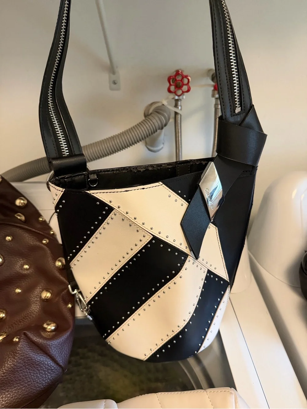 Bundle of purses handbags